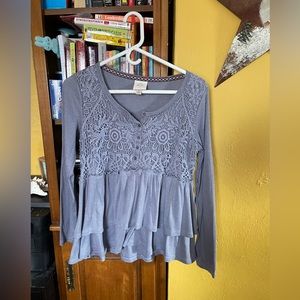 Knox Rose long sleeve blue shirt size medium